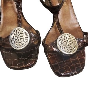 Brighton “Kiana” kitten heels Brown Leather size 7 M